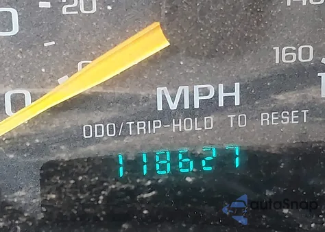 1998 GMC Jimmy Sle из США, поврежденный, VIN 1GKCS13W3W2558763